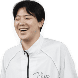 笑顔の男性